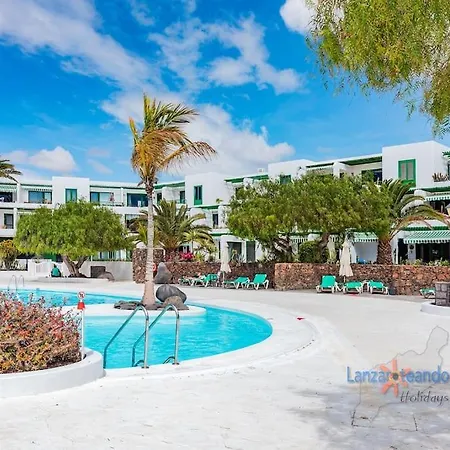 House Of The Horizon Playa Cucharas Vv Penthouse With Sea & Pool View Aircon * Costa Teguise