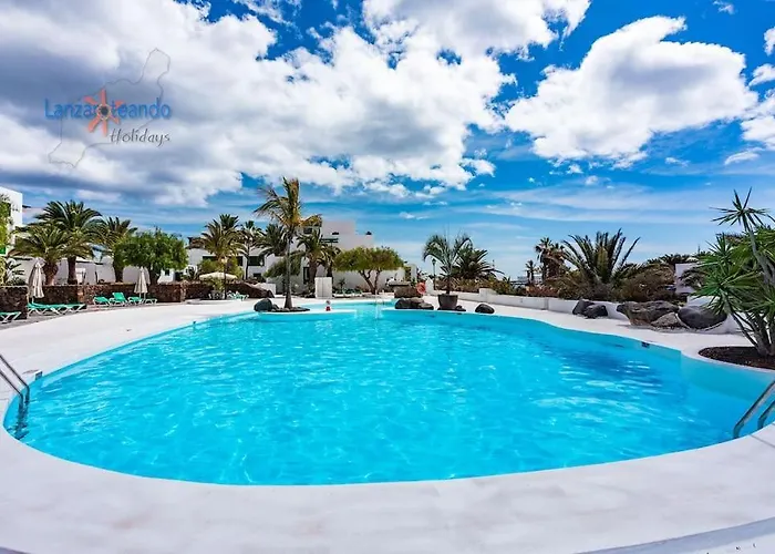 House Of The Horizon Playa Cucharas Vv Penthouse With Sea & Pool View Aircon Apartman Costa Teguise