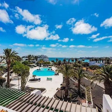 House Of The Horizon Playa Cucharas Vv Penthouse With Sea & Pool View Aircon Апартаменты *