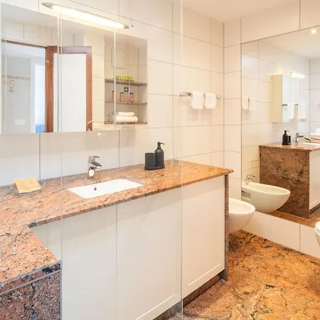 شقة House Of The Horizon Playa Cucharas Vv Penthouse With Sea & Pool View Aircon