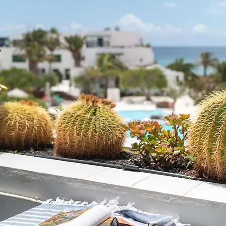 House Of The Horizon Playa Cucharas Vv Penthouse With Sea & Pool View Aircon