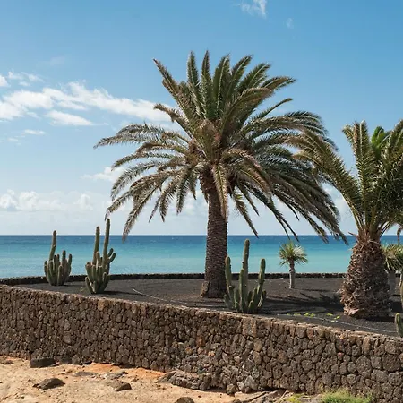 House Of The Horizon Playa Cucharas Vv Penthouse With Sea & Pool View Aircon شقة كوستا تاغيسي