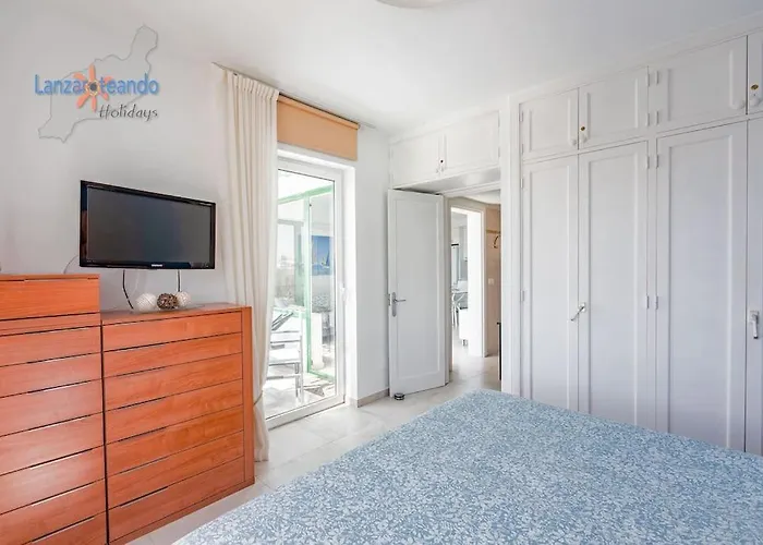 House Of The Horizon Playa Cucharas Vv Penthouse With Sea & Pool View Aircon * Costa Teguise