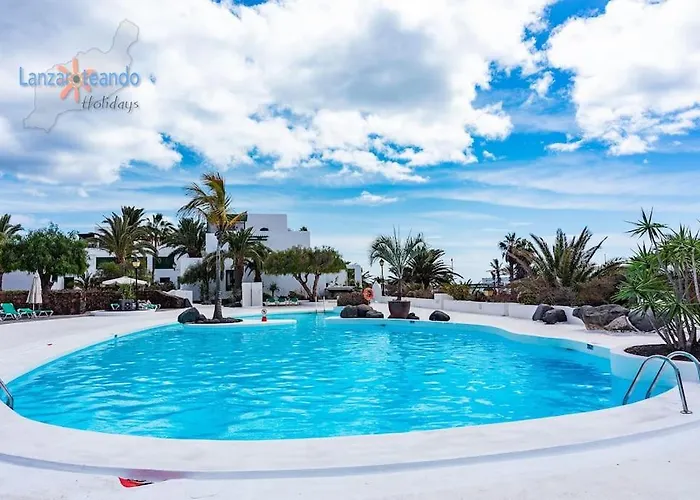House Of The Horizon Playa Cucharas Vv Penthouse With Sea & Pool View Aircon Costa Teguise