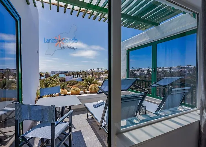 House Of The Horizon Playa Cucharas Vv Penthouse With Sea & Pool View Aircon