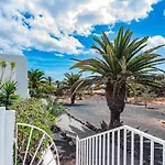 Apartmán House Of The Horizon Playa Cucharas Vv Penthouse With Sea & Pool View Aircon Costa Teguise